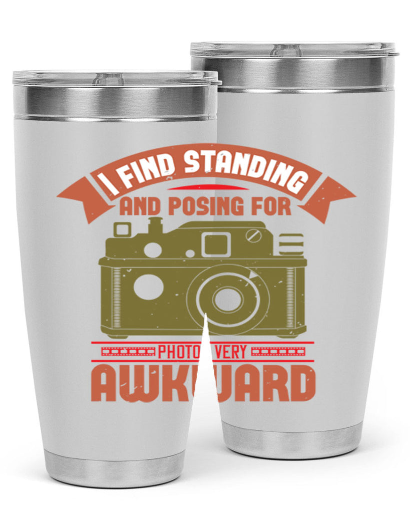 i find standing and posing for photos very awkward 37#- photography- Tumbler