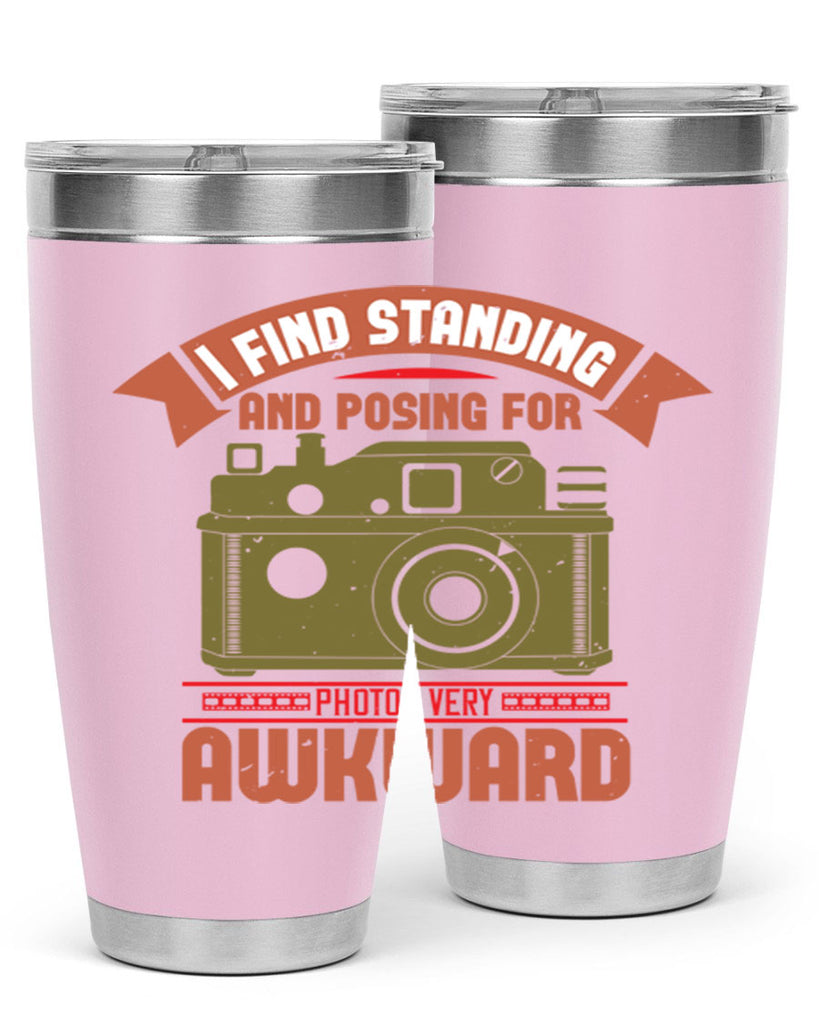 i find standing and posing for photos very awkward 37#- photography- Tumbler