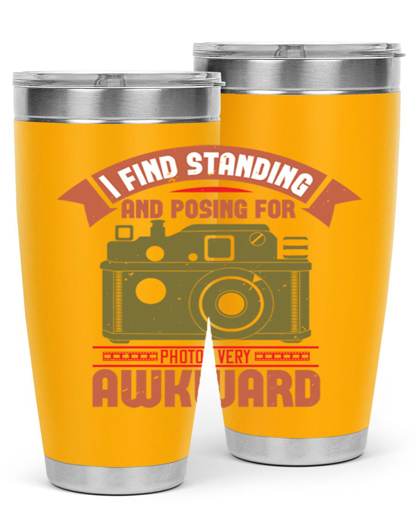i find standing and posing for photos very awkward 37#- photography- Tumbler