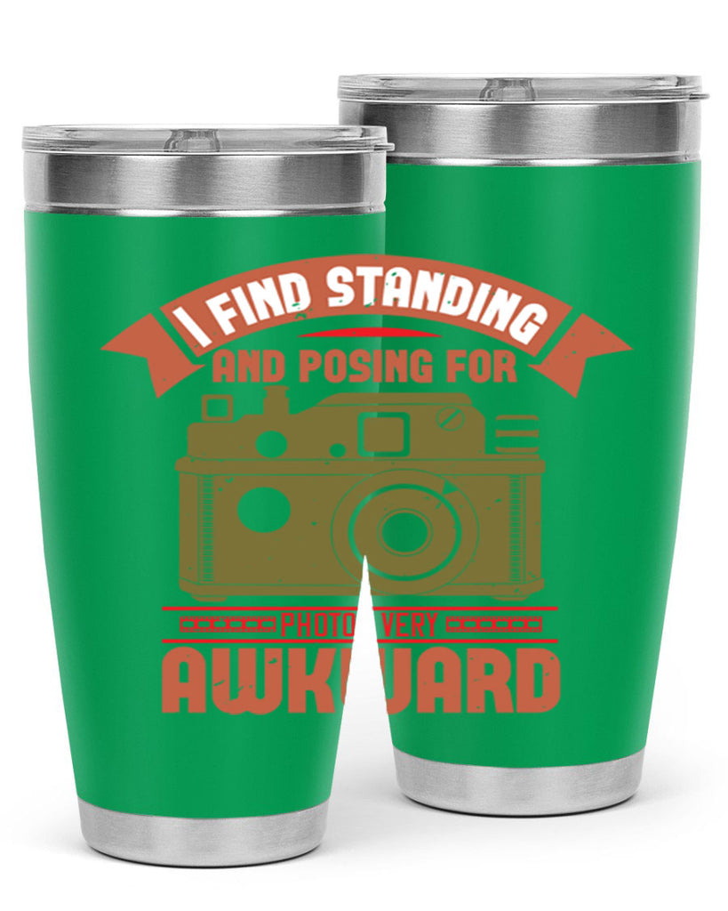 i find standing and posing for photos very awkward 37#- photography- Tumbler