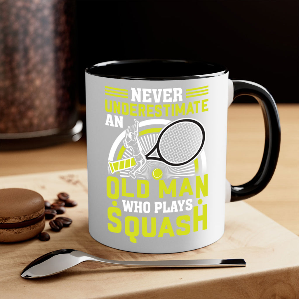 never underestimate a squash player 574#- tennis-Mug / Coffee Cup